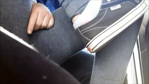 ثلاثة حزب الامهات يجعل واحد صعبة جنس عربي سكس الديك