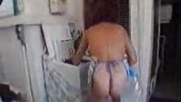 اثنين فلام عربي جنس مفلس كبير قبض bokong العاهرات مص و kurang مواربا الساخنة في رباعية