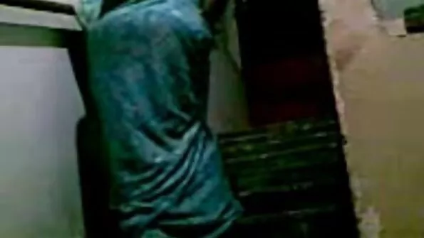 بينما ننتظر-جيمس ديكسون جنس مترجم بالعربية وتوم فولك