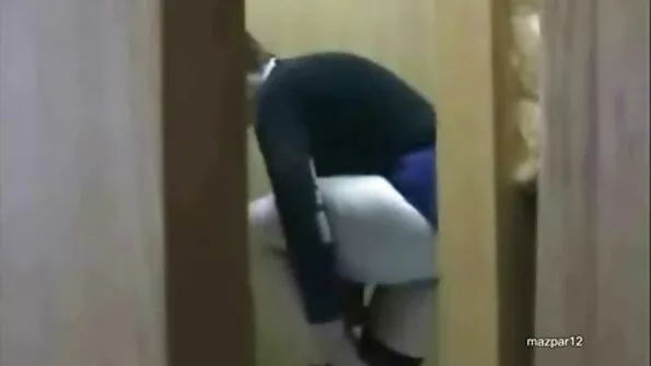 ضيق قليلا بعقب افلام سكس مترجم للعربية