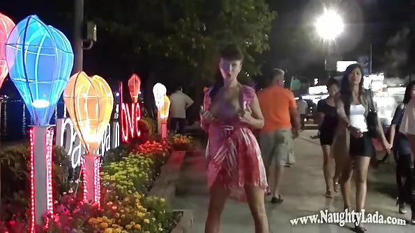 مضيفا التدفئة إلى التدريب افلام سكس اجنبي عربي مترجم