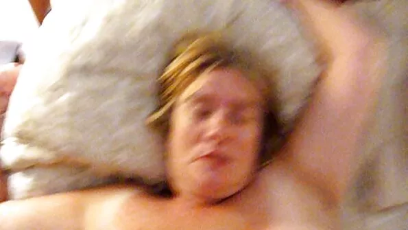 ترانزيستور باميلا Lenvisk افلام سكس عربي مترجم ركوب دسار الجحيم آلة في حوض استحمام ساخن