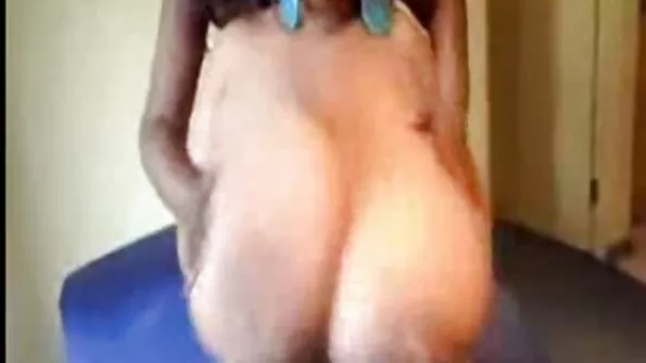 هذا الساخنة ربة منزل يحب أن مقاطع جنسيه عربيه يستمني في مطبخها